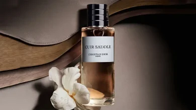 عطر میزنید اما بوی آن زود میپرد؟ این 5 اشتباه ماندگاری ادکلن شما را نابود میکنند!