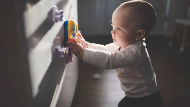 چرا بچه ها خاطرات یک سالگی را یادشان نمی ماند؟